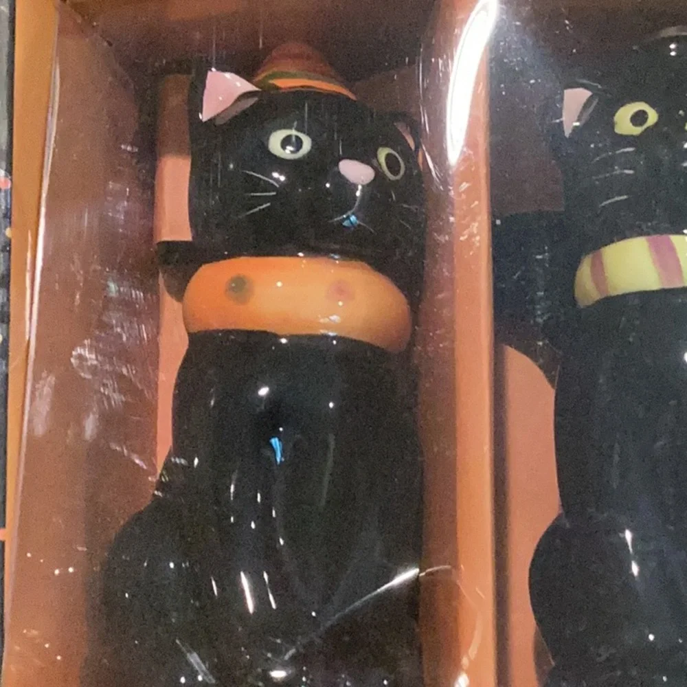 Halloween Black Cat Salt & pepper Shakers